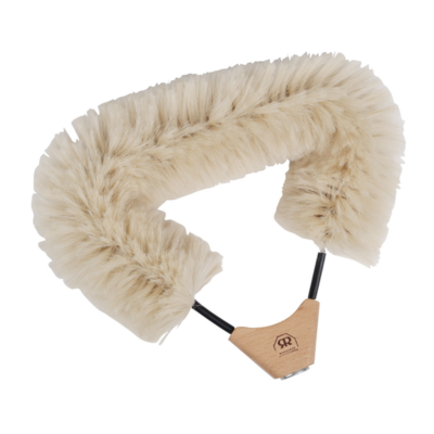 Tête de loup en poils de chèvre